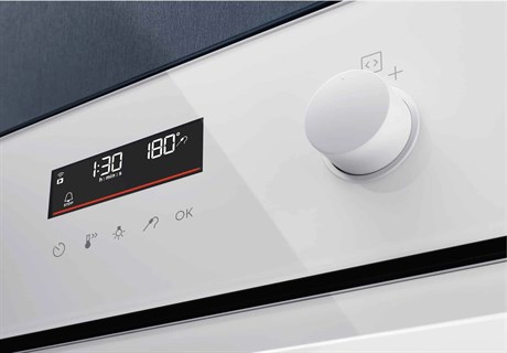 фото: Духовой шкаф Electrolux EOD6F77WV