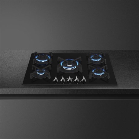 фото: Варочная панель Smeg PV375N