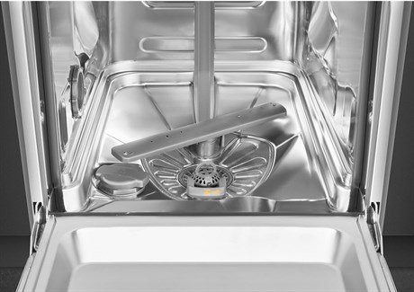 фото: Посудомоечная машина Smeg ST4522DIN