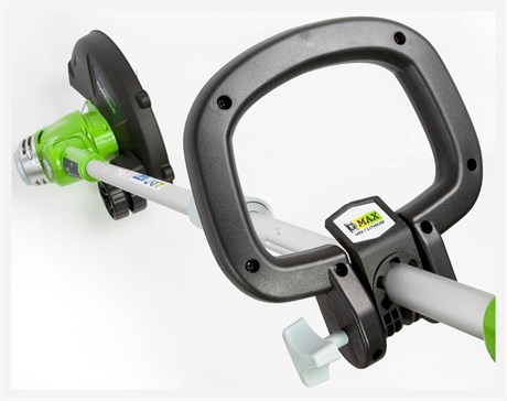 фото: Триммер Greenworks G40LT