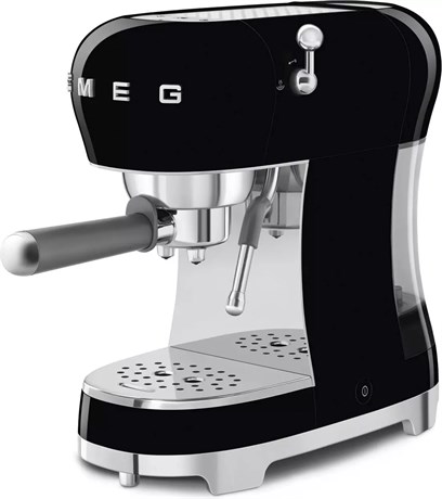 фото: Кофемашина Smeg ECF02BLEU