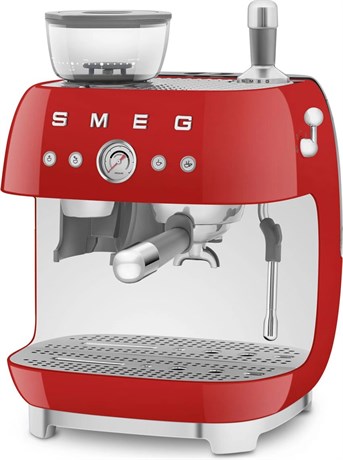 фото: Кофемашина Smeg EGF03RDEU