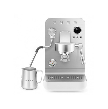 фото: Кофемашина Smeg EMC02WHMEU