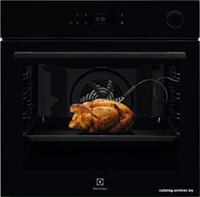 фото: Духовой шкаф Electrolux EOC8P39WZ