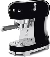 фото: Кофемашина Smeg ECF02BLEU