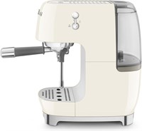 фото: Кофемашина Smeg ECF03CREU