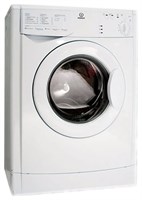 фото: Indesit WIUN 100